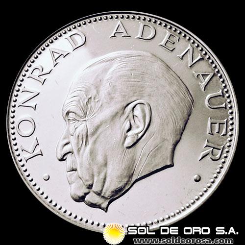 NUMIS - MONEDAS DEL PARAGUAY - 150 GUARANIES, 1974 - KONRAD ADENAUER - MONEDA DE PLATA